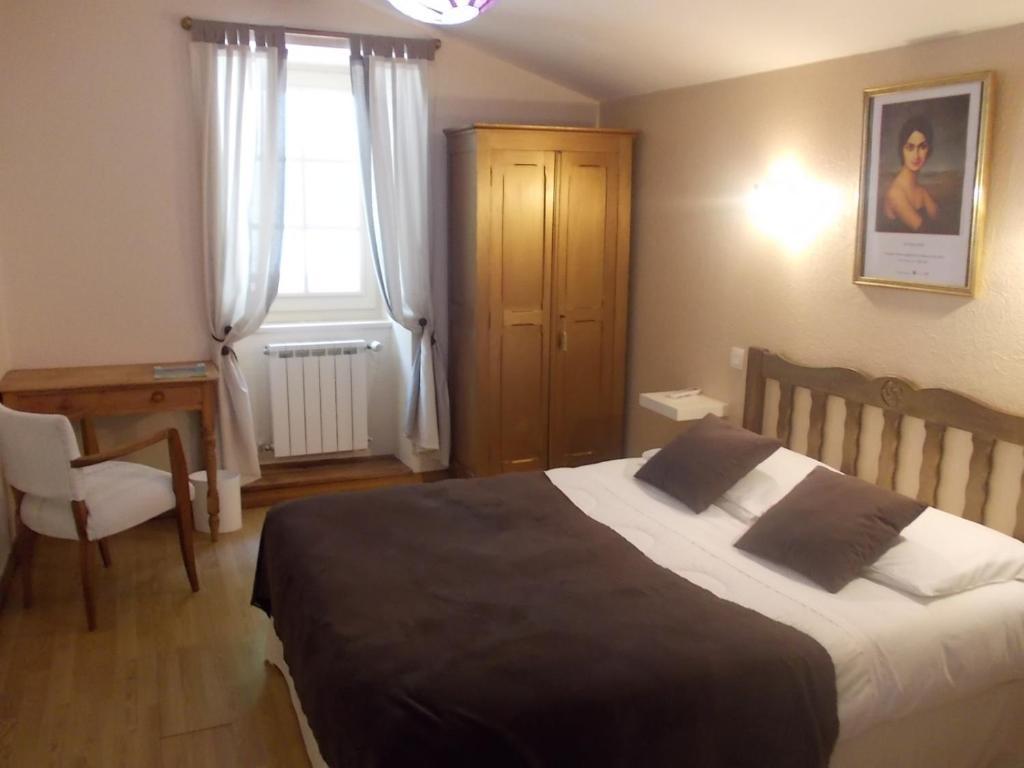 Hotel Le Clementenia Arnéguy Δωμάτιο φωτογραφία