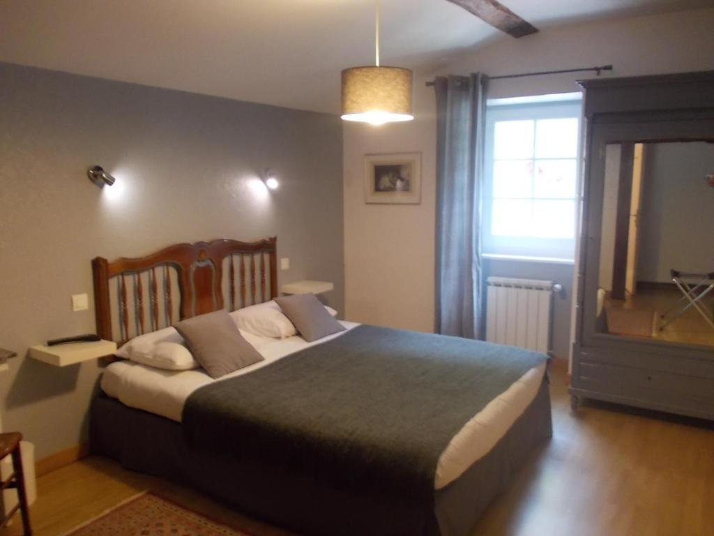 Hotel Le Clementenia Arnéguy Εξωτερικό φωτογραφία